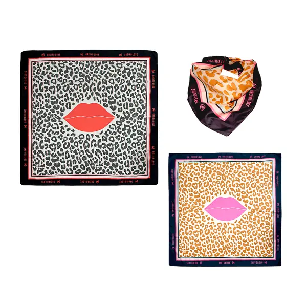 Pañuelo Seda Oreiro Love 19197B